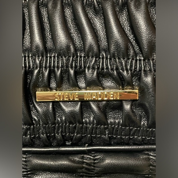 Steve Madden Black Hobo/Shoulder Bag Purse - Picture 7 of 7